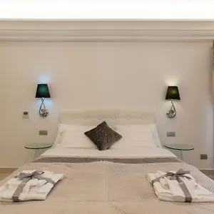 https://san-pietro-grand-suite.it-romehotels.com